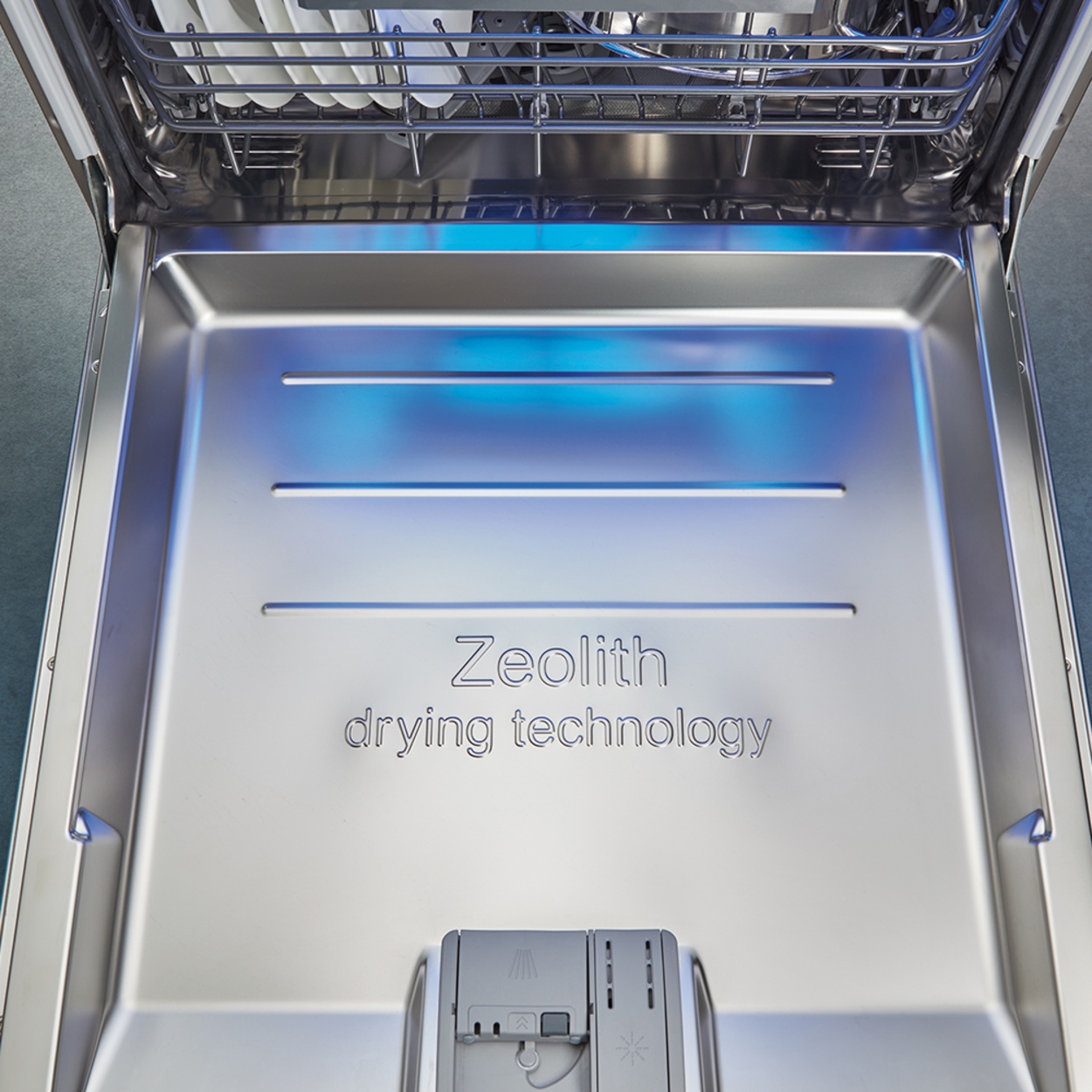 Zeolith Trocknen – Für glänzende Spülergebnisse bei Elektroinstallation Jens Heidrich in Zwönitz